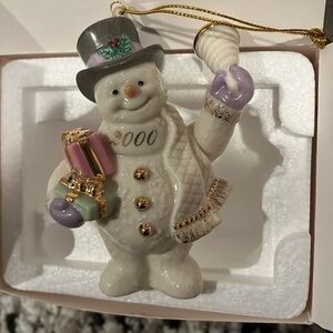 Lenox 2000 snowman ornament